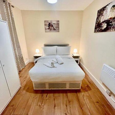 Ferienwohnung Studio Flat In Colliers Wood London Exterior foto