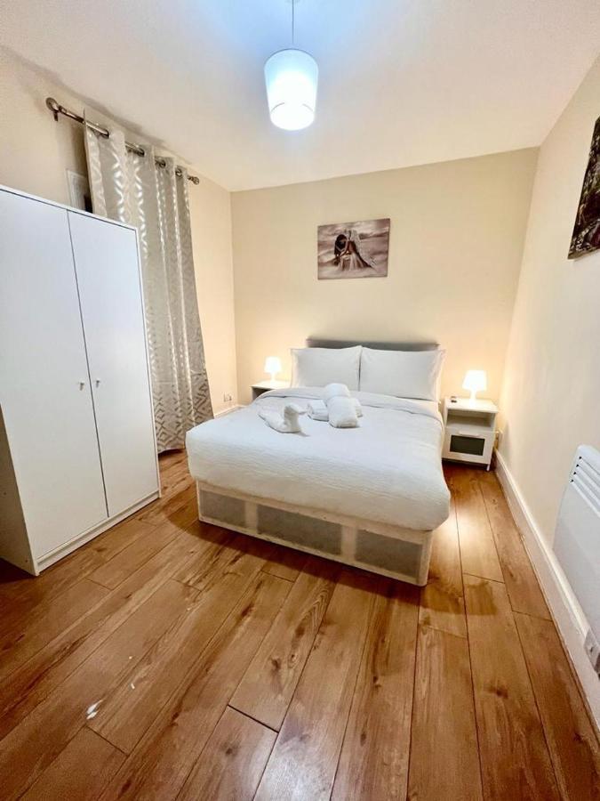 Ferienwohnung Studio Flat In Colliers Wood London Exterior foto