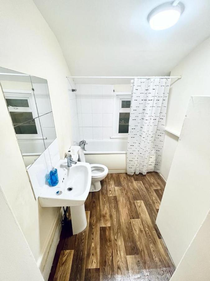 Ferienwohnung Studio Flat In Colliers Wood London Exterior foto